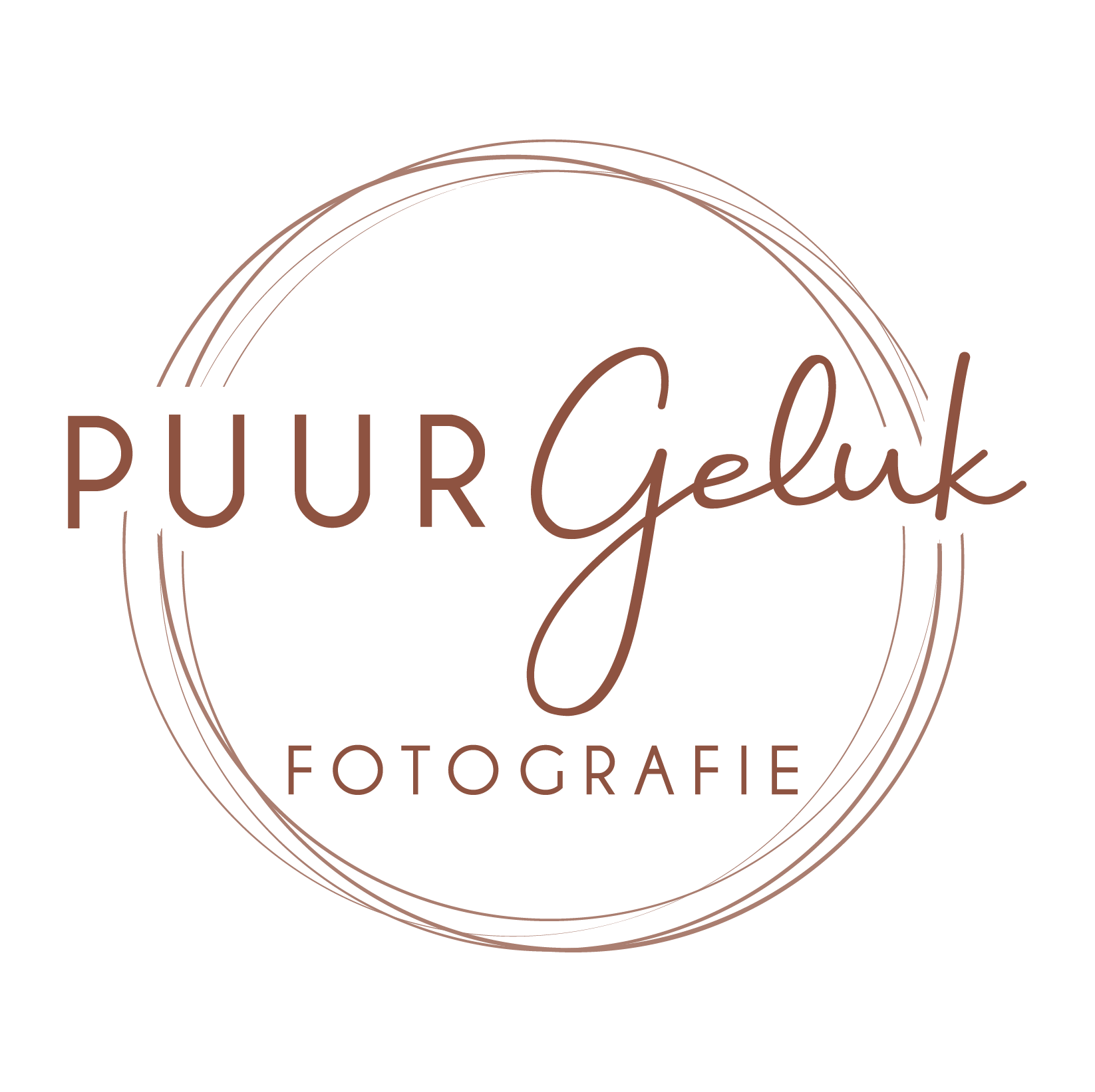 Hier zie je het logo van Puur Geluk Fotografie , trouwfotograaf in Zeeland en omstreken